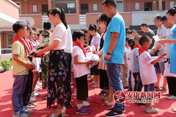 ���ľ�ٛ(z��ng) ����ƽ�z.jpg