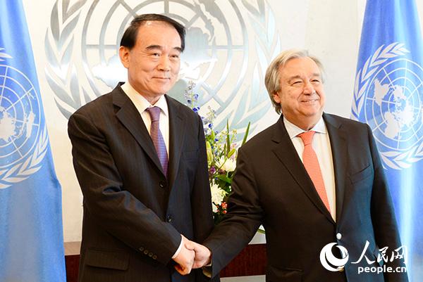 �������Ĕz��