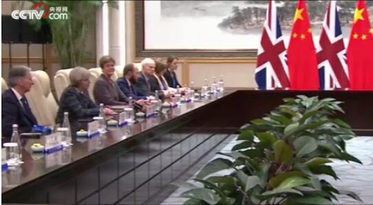 Ӣ�������L�A�����ɼ��� ����ɯ��÷�����ء��T��������