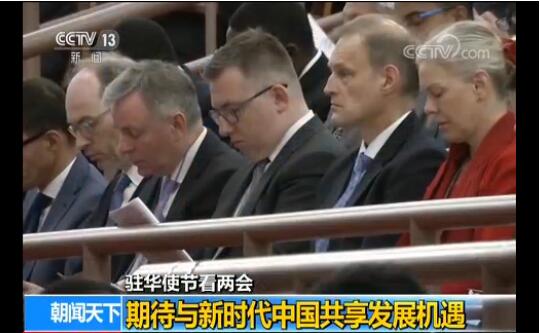 �v�Aʹ��(ji��)���ɕ�(hu��) �ڴ��c�r(sh��)���Ї�(gu��)�����l(f��)չ�C(j��)��