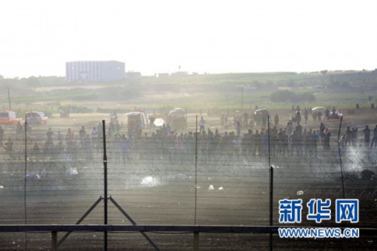 6��8�գ�����˹̹���ڼ�ɳ߅���e�п��h���������A�W(w��ng)ӛ������� �z