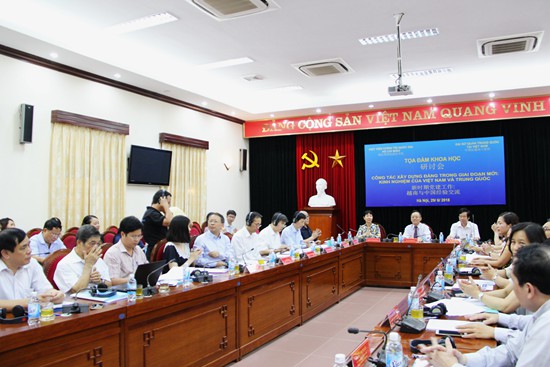 ��ӑ��(hu��)�F(xi��n)��(ch��ng)������ �z