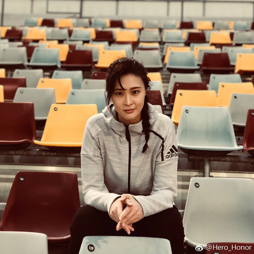 ���۲��ˈ�! �������_������Ů�����\ِ���f���e