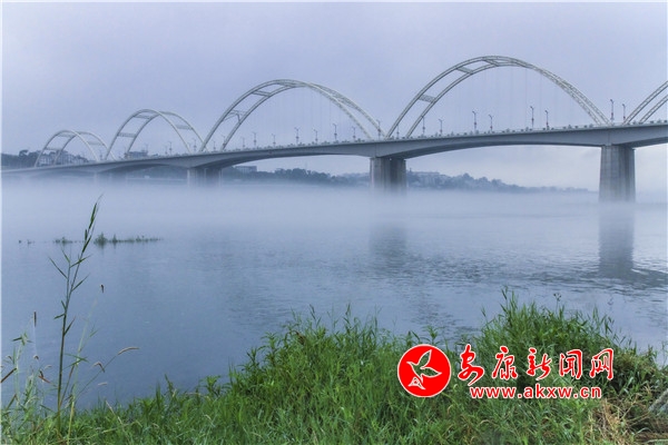 �h�����F