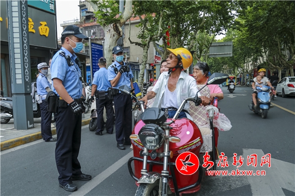 ������ꠙz���`���`�o܇�v