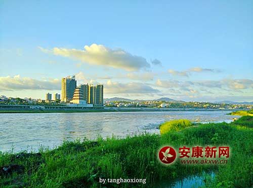 �����h��