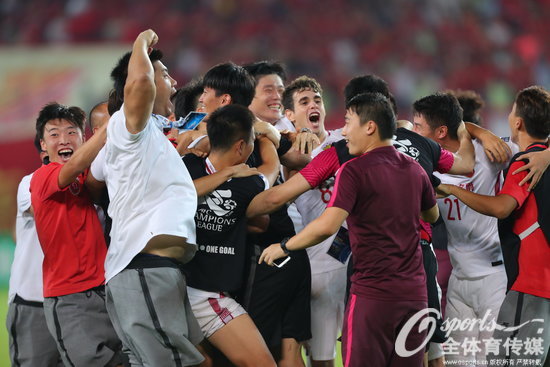 2017��9��12����2017�ꁆ��(li��n)ِ1/4�Qِ�ڶ��غ��ڏV������w�����_ʼ�ڶ��غ��^�����ɏV�ݺ������ӭ��(zh��n)�Ϻ��ϸۡ����120��犃�(n��i)��(zh��n)��5��5ƽ���c����(zh��n)���4:5�����ϸ����ϸەx����