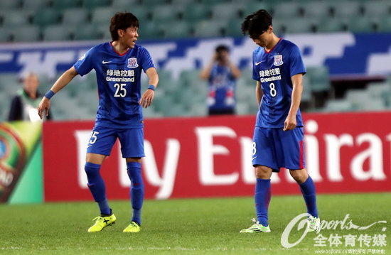 2018��4��17�գ�2018�ꁆ��С�MِH�M��Ϥ��FC�0��0ƽ�Ϻ��껨����پ���ξ��U�껨ƽ�ֽY(ji��)������֮���� (Osportsȫ�w����ý ���(qu��n)��Ʒ �����D(zhu��n)�d) 