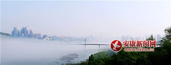 1.���գ������Ѕ^(q��)�h����������ز�׃��ʮ�����@���˂��������L�������紩���䣬��ɽ����������ɽ���r�����˂��ƺ���Ҫ��һ��֮